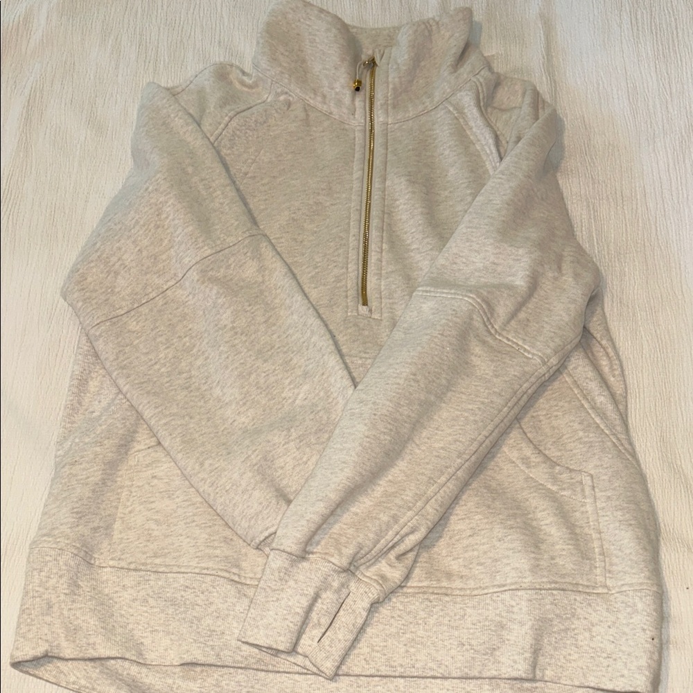 Lululemon Scuba in Heathered Bone/Gold